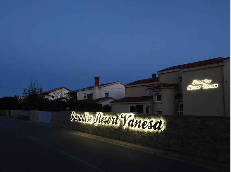 Paradise Resort Vanesa Vir Eksteriør billede