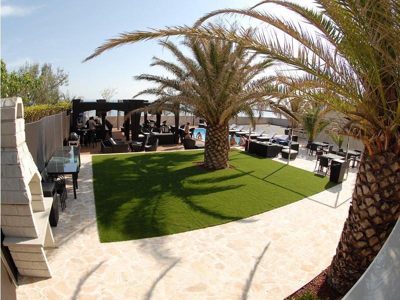 Paradise Resort Vanesa Vir Eksteriør billede