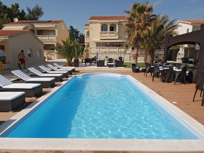 Paradise Resort Vanesa Vir Eksteriør billede